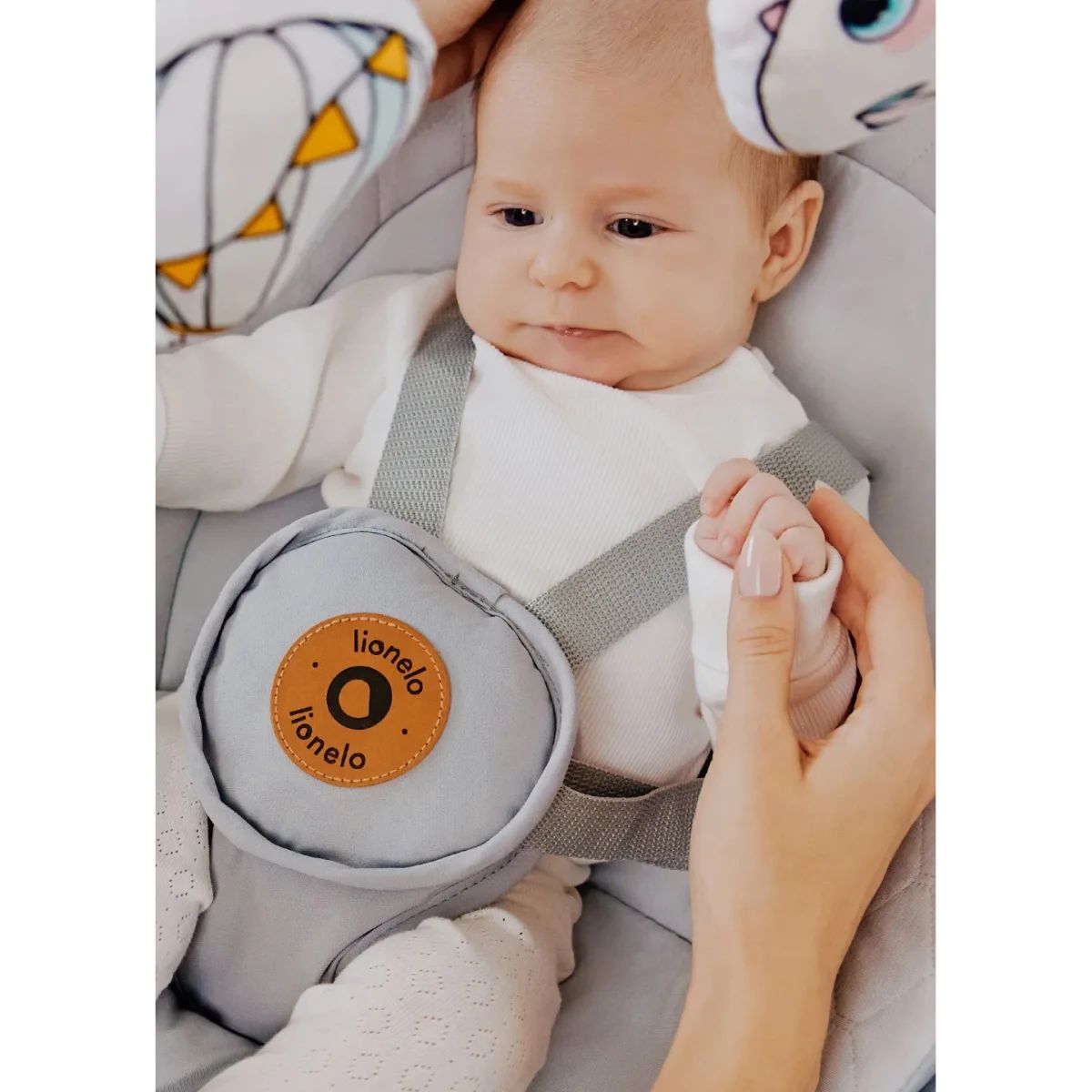 Lionelo Bella Grey Concrete – Luhatëse elektrike për bebe