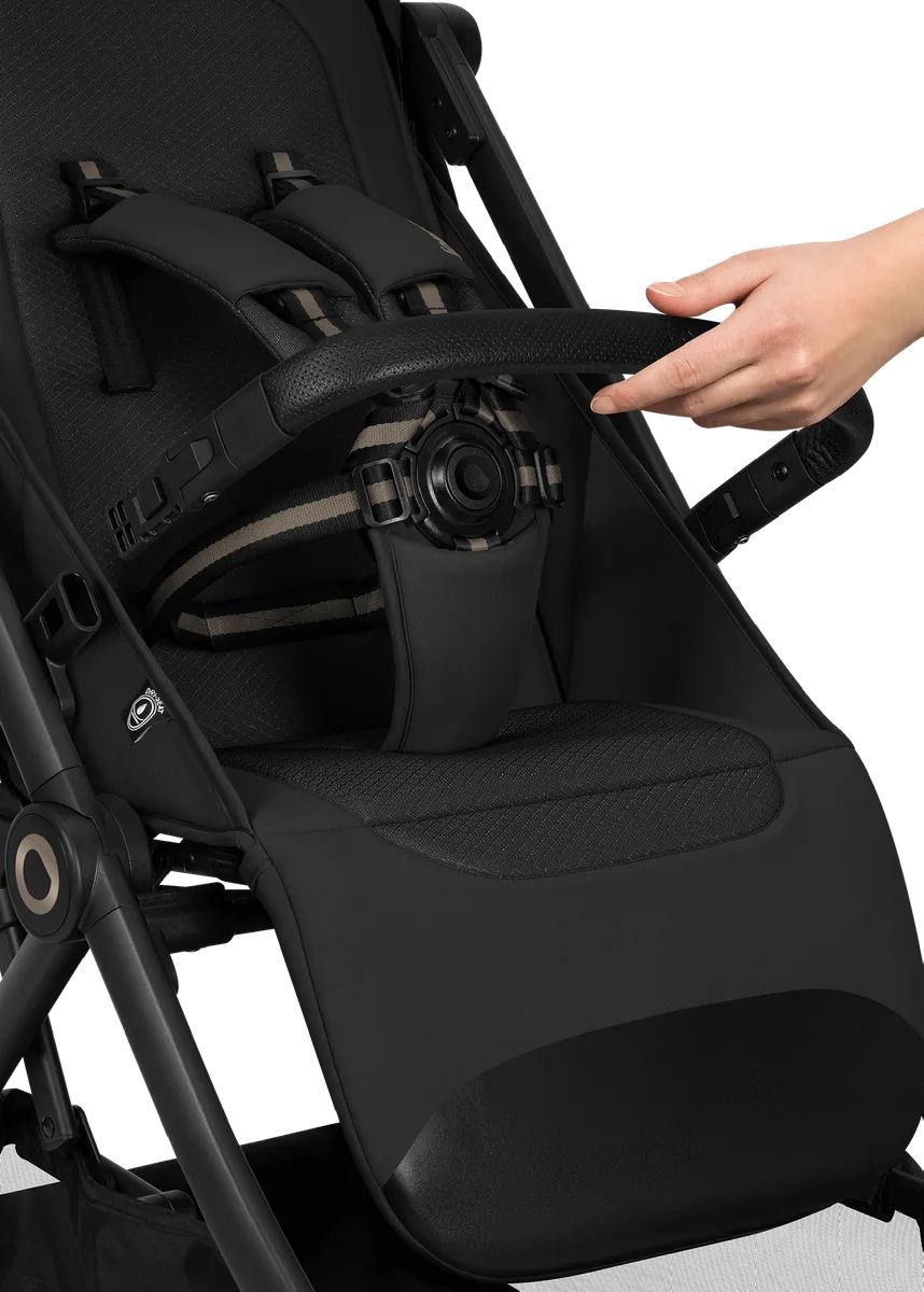 Lionelo Tansi Black Onyx – Karrocë sportive