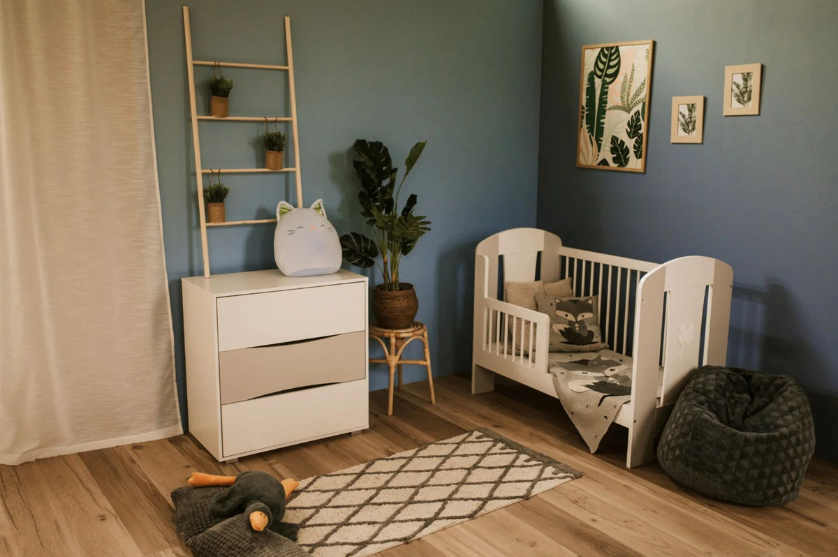 Klups Nati – Shtrat për bebe 120 × 60 cm, gri-e bardhë